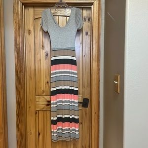 filly flair dress, size meduim, never worn with tags